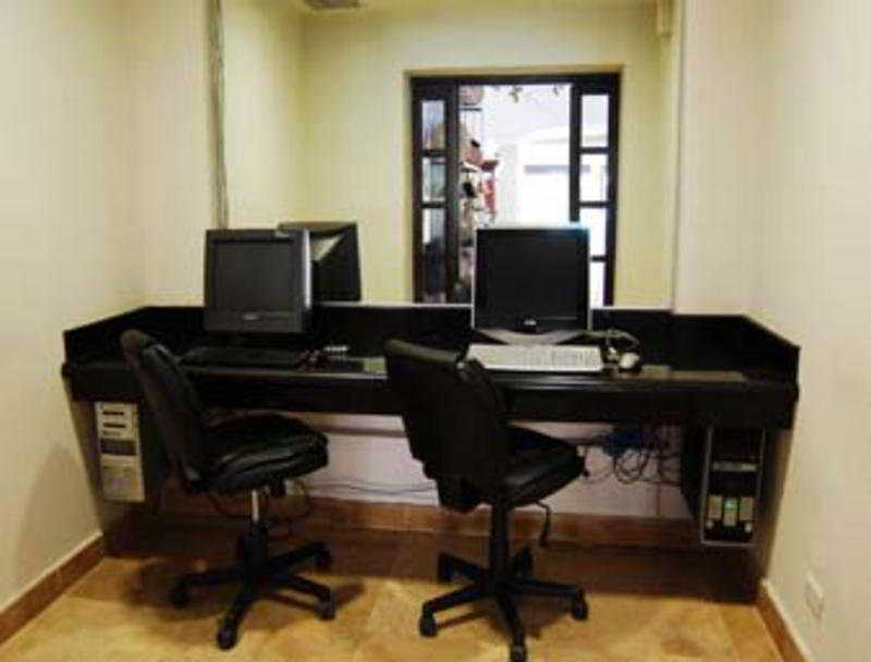 Everest Ciudad Victoria Facilities photo